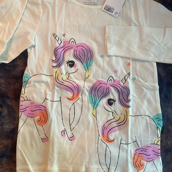 NEW H&M White and Pink Long Sleeve Tee with Playful Unicorns - Picture 1 of 4